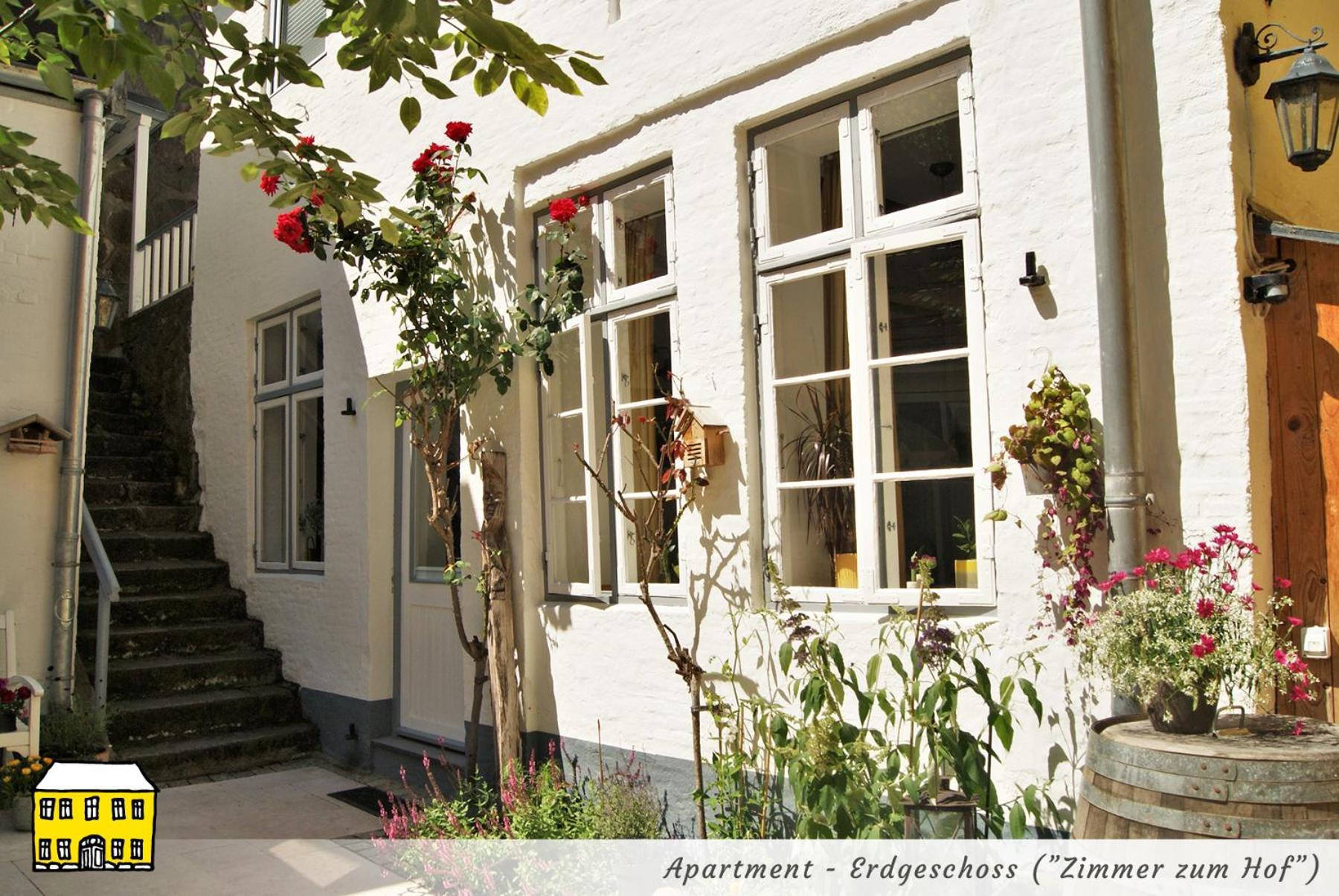 Das Gelbe Haus - Drei Besondere Ferienwohnungen Flensburg Exterior foto